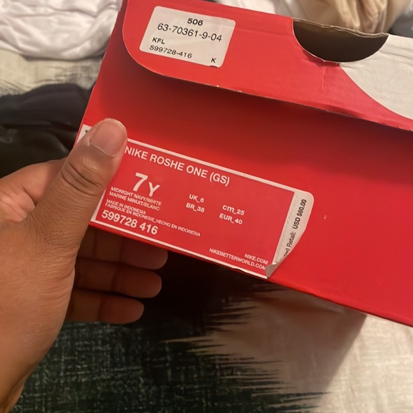 Nike Roshe One (GS) - Picture 2 of 2